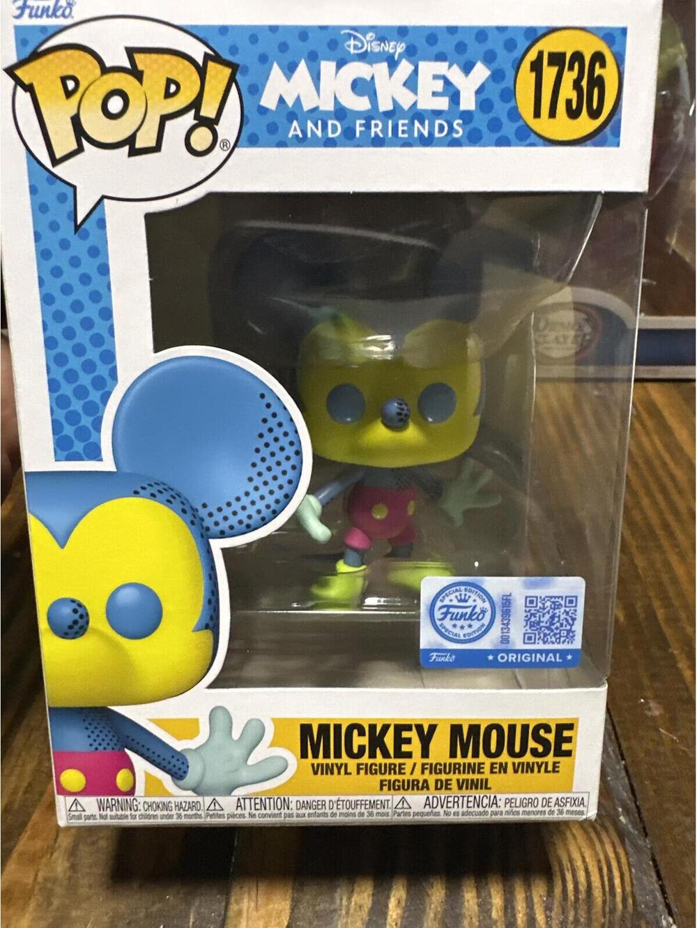 Funko Pop! Disney Mickey and Friends Mickey Mouse #1736 Vinyl Figure